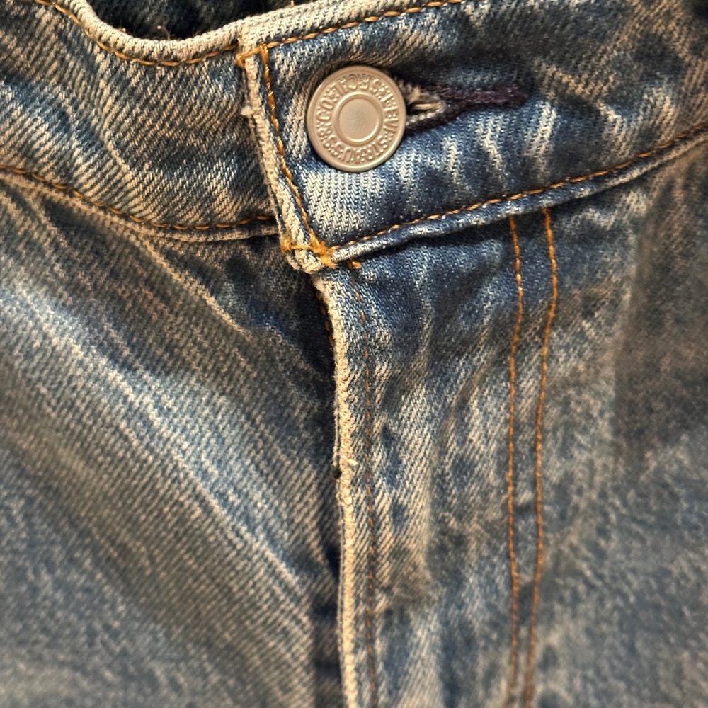 Levi’s Ribcage Bell - Picture 4 of 6